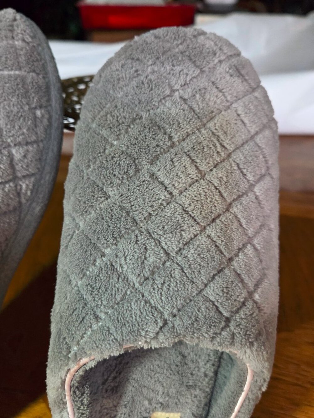 Dear Foams Quilted Slip on XL Wide Width US 11-12 - Picture 2 of 9